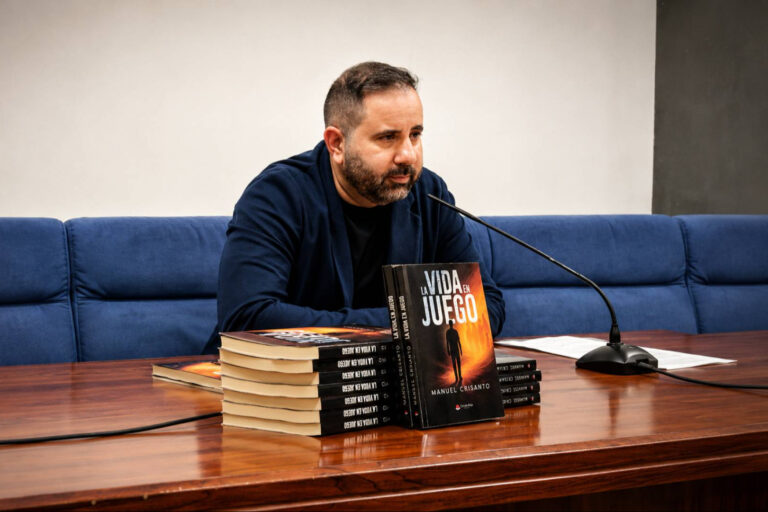 Manuel Crisanto retrata el impacto de las adicciones en ´La vida en juego´, una obra basada en experiencias reales