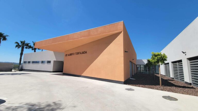El Colegio Alberto Tortaja de Algemesí recibe la certificación Passivhaus Classic