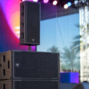 Más potencia y control con los RCF Touring SUB 9019-AS y KXL 4-A en ASB Audiovisuals