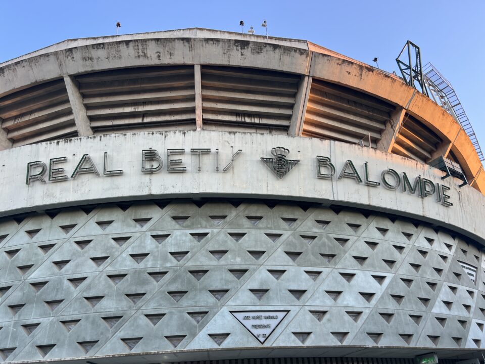 Mairena del Alcor y el Benito Villamarín, los escenarios del paso de Brasil por el Mundial 82