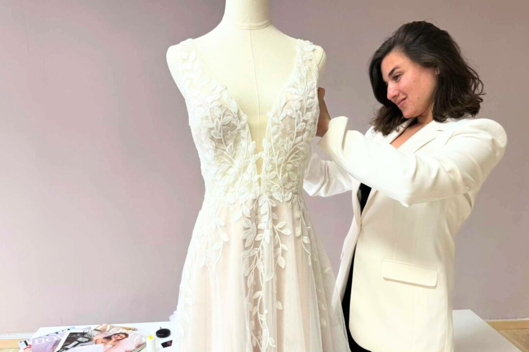 Entre pasarelas internacionales, asesoría de imagen y moda nupcial; el camino de Agostina Gerardi