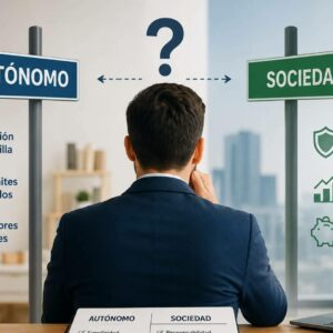 ¿Constituir una empresa o seguir como autónomo? Las claves para tomar la decisión adecuada