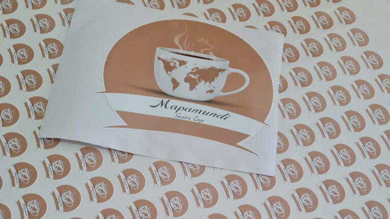 Las pegatinas personalizadas y los vinilos personalizados ganan terreno en los comercios canarios de la mano de Vinilos Decorativos Tenerife
