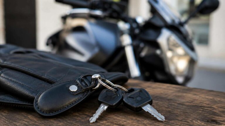 Rutas en moto para este verano y la importancia de preparar cada detalle antes del viaje