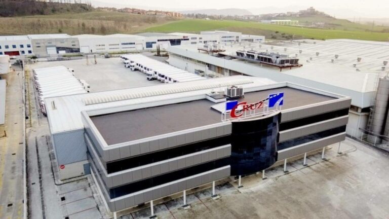 Everwood Capital adquiere Grupo Transmolbo y la integra con Transportes Cruz para crear un grupo líder