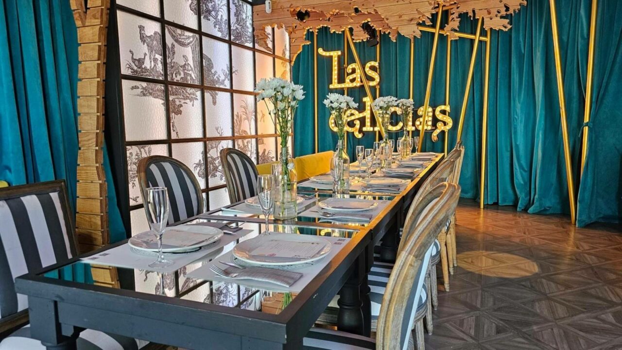 Las Delicias afronta el verano en Vejer con horario ampliado y nueva carta centrada en el producto gaditano