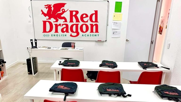 El método de Red Dragon English Academy impulsa otra forma de aprender inglés