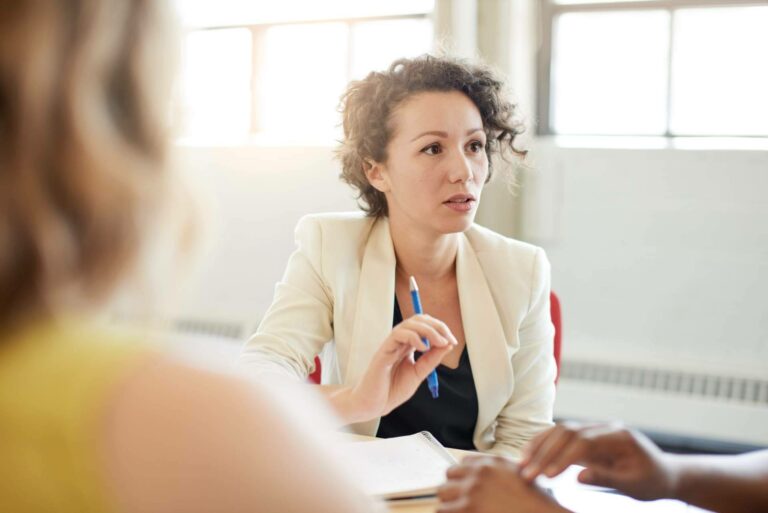 Cómo revisar promoción, retribución y desarrollo profesional ante la futura normativa europea