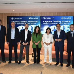 CaixaBank y Carrillo reúnen a empresarios y tratan retos de sucesión empresarial y protección familiar
