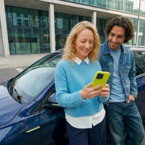 Allianz Direct y Tuio; seguros de coche 100% digitales con cobertura para vehículos eléctricos