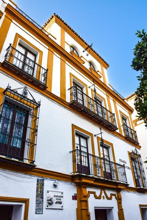 Sevilla se sitúa entre las ciudades más caras para comprar y alquilar vivienda