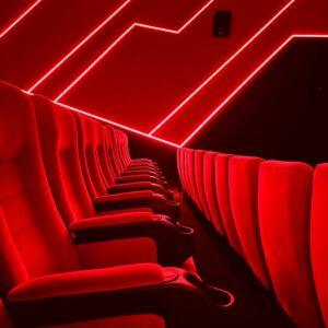 Un sistema de pago por elegir asiento aterriza en los cines sevillanos