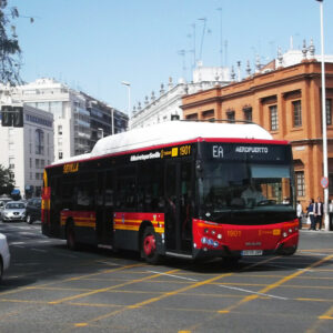 Tussam estrena diez autobuses híbridos con una inversión de 4,5 millones