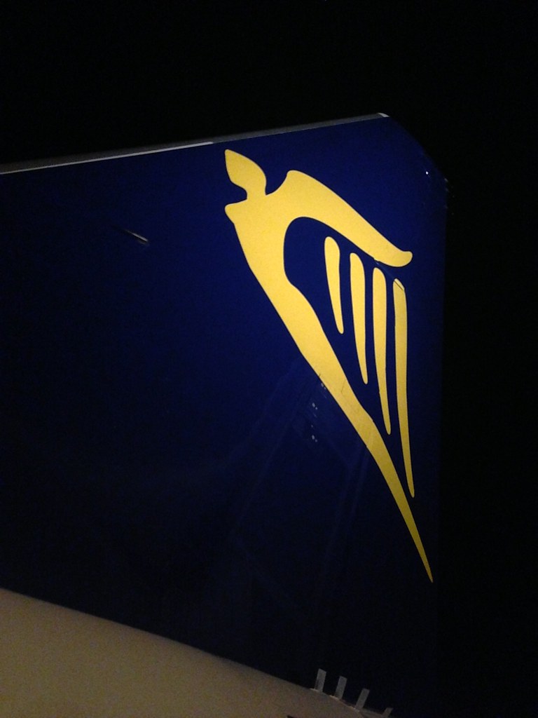 Ryanair dirá antes de 2026 si ubica en Sevilla su gran centro de motores