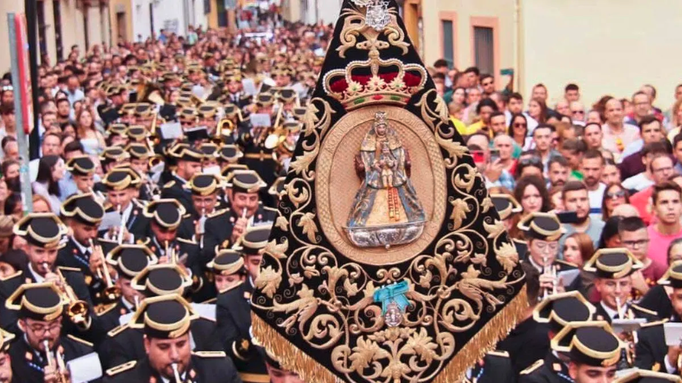 Virgen de los Reyes deja la Humildad de Mairena tras diez años y aviva el debate sobre su reajuste para 2027