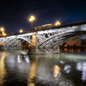 La velá de Triana amplía el horario de cierre hasta las 04:00 en tres noches clave