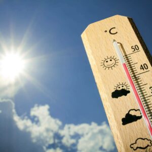Las primeras señales de un golpe de calor que las familias no deberían pasar por alto este verano