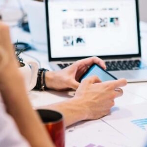 ¿Qué papel juega LinkedIn en la estrategia comercial de una empresa B2B?