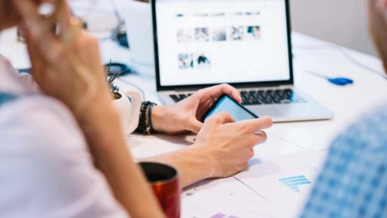 ¿Qué papel juega LinkedIn en la estrategia comercial de una empresa B2B?