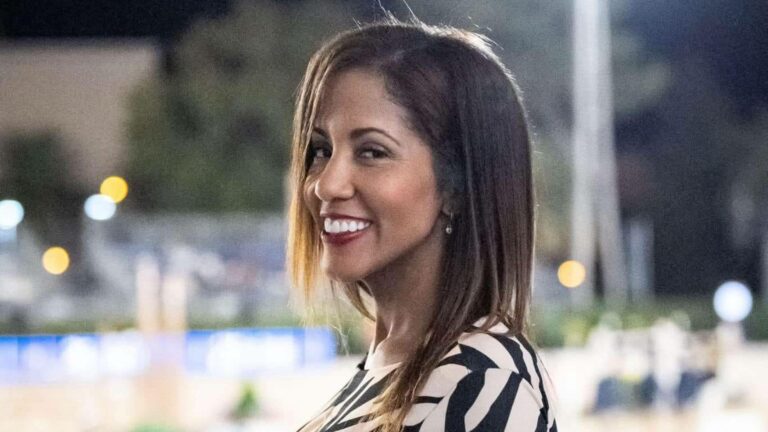 La presentadora Shelly Ramírez amplía su actividad en eventos, congresos y proyectos de comunicación estratégica