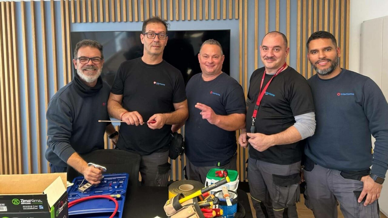 El equipo de mantenimiento de Interhome; Los héroes silenciosos de las vacaciones