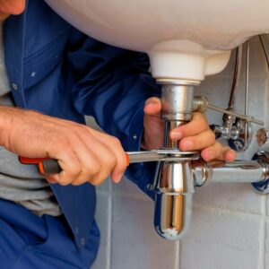 Soluciones González desarrolla trabajos de fontanería y electricidad para viviendas y negocios en Málaga