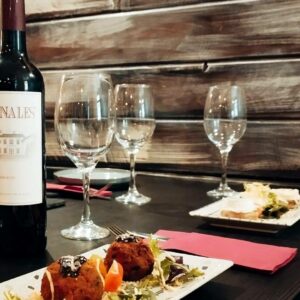 El Gastronauta; diez años cocinando una de las paellas imprescindibles del centro de Málaga