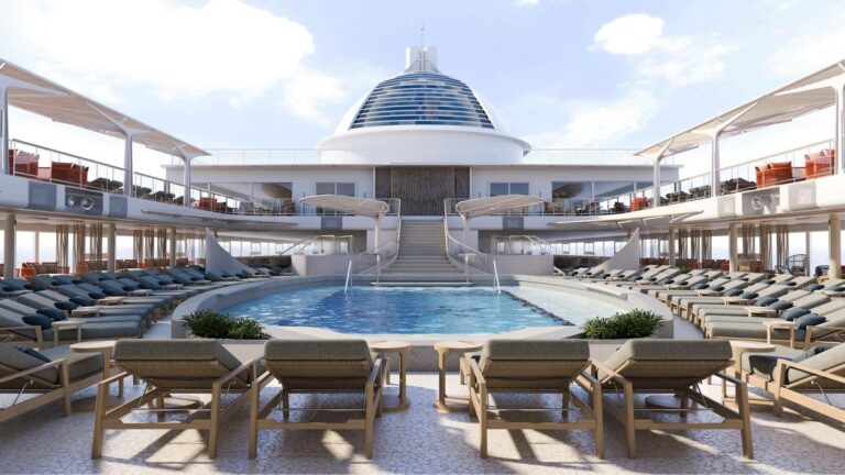 Regent Seven Seas Cruises® eleva el lujo activo con la nueva cubierta Solara Sports a bordo del Seven Seas Prestige™