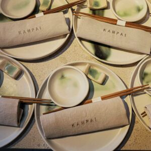 Dónde cenar en Cadaqués en julio; Kampai, cocina japonesa contemporánea, sake y barra omakase