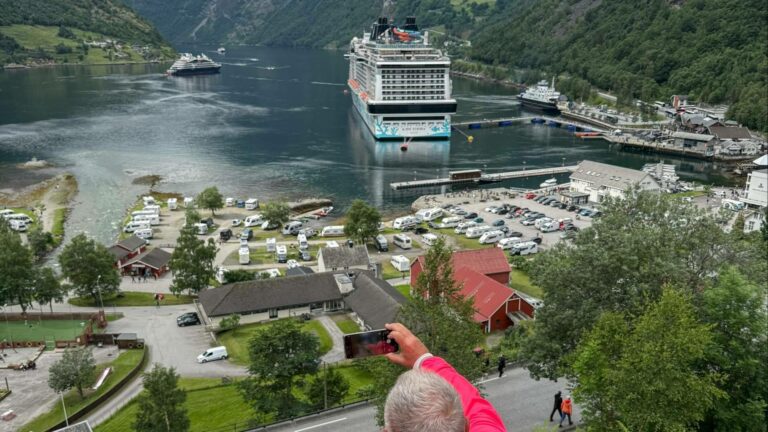 Crucero frente a hotel; la comparativa que desmonta uno de los grandes mitos de los viajes