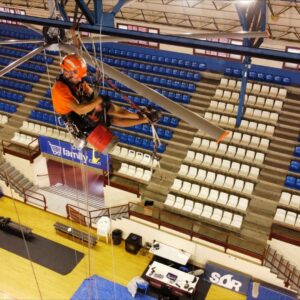 Los ventiladores HVLS de Lfans mejoran la climatización de un pabellón deportivo valenciano de 2.000 m²