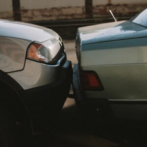 Un muerto y un herido en un accidente de tráfico en Marchena