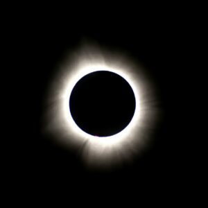 Almadén de la Plata acoge el mayor observatorio astronómico de España, abierto al público