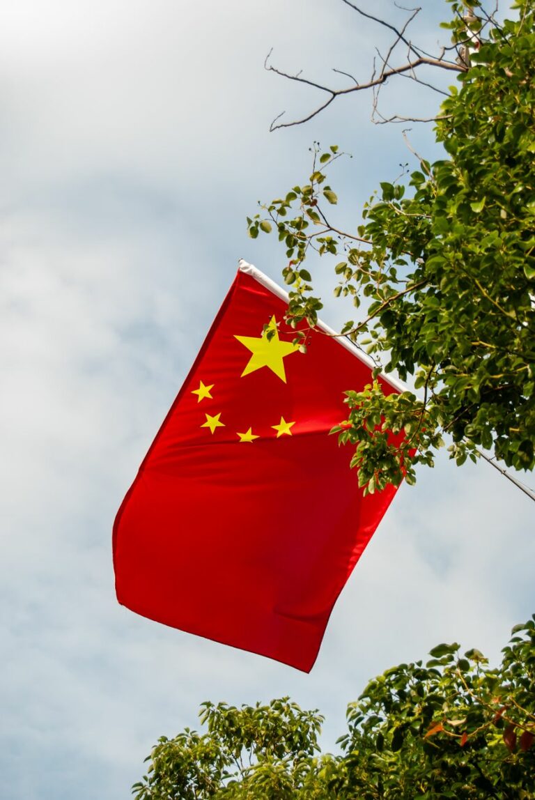 El PIB de China se frena al 4,3% y pone en jaque el objetivo anual del 5%