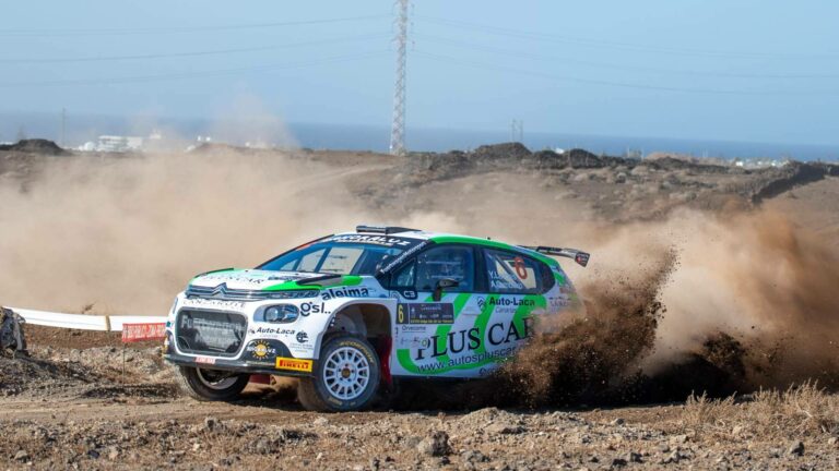 El Supercampeonato de España vive su momento más emocionante en el Rally Isla de los Volcanes