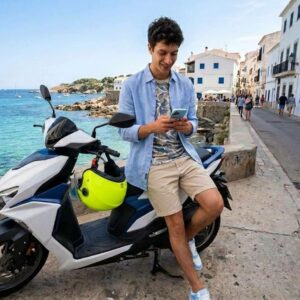 El verano impulsa el uso de la moto en España; así eligen los motoristas su seguro a terceros