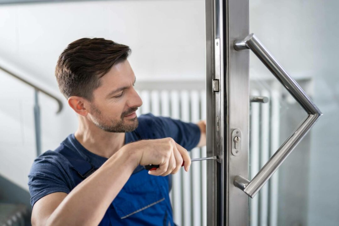 Cerrajeros 24 horas; Apertura de Puertas Rapid abre aquello que detiene a sus clientes