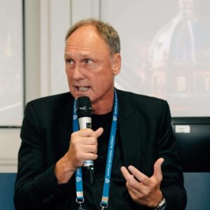 Vogt and Paap combina el rodaje internacional de 'Entrepreneurs.Club – The Movie' con un prestigioso reconocimiento en Oxford