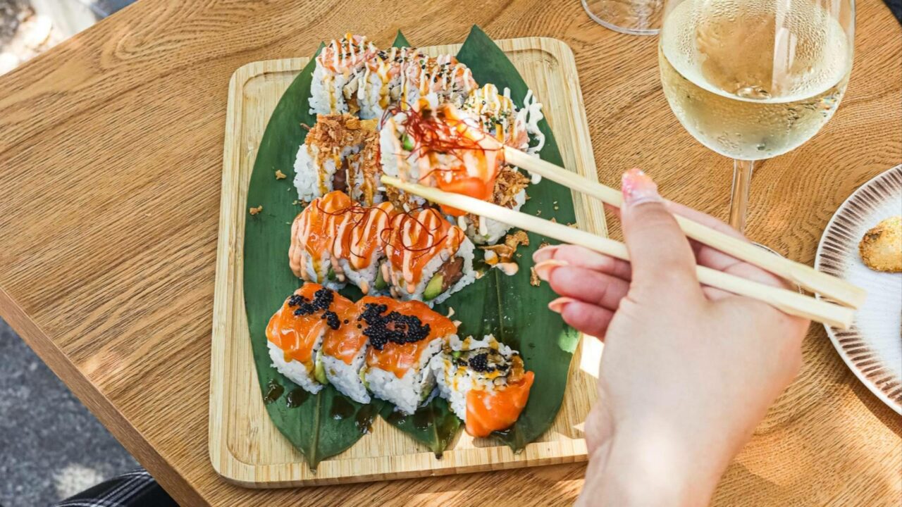 La Uramakeria; sushi, pokes y combos para resolver comidas y cenas de agosto en Barcelona