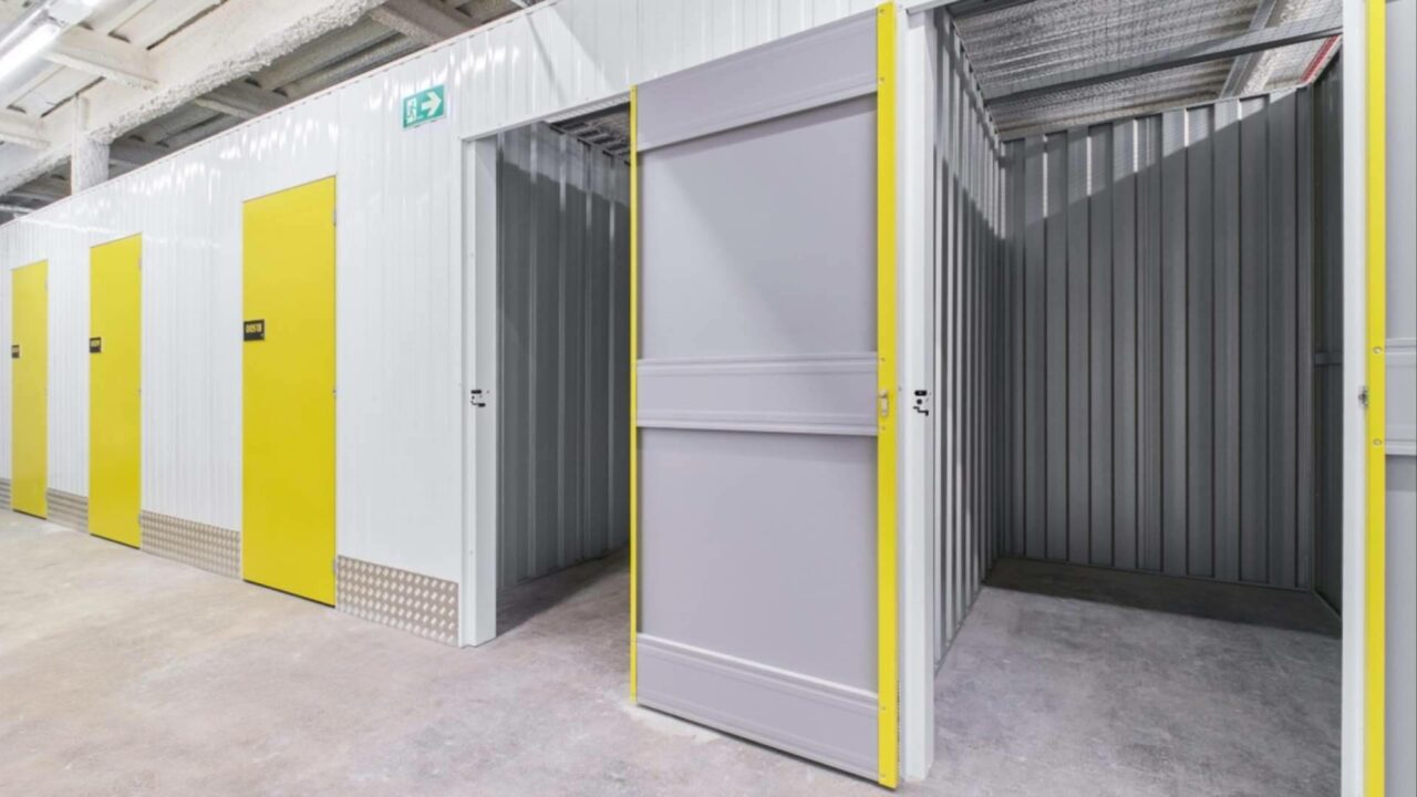 El self-storage se digitaliza; el móvil transforma la forma de acceder a los trasteros