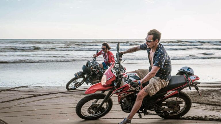 Motorbeach Viajes convierte la pasión por las dos ruedas en aventuras grupales a través de los paisajes más remotos del mundo
