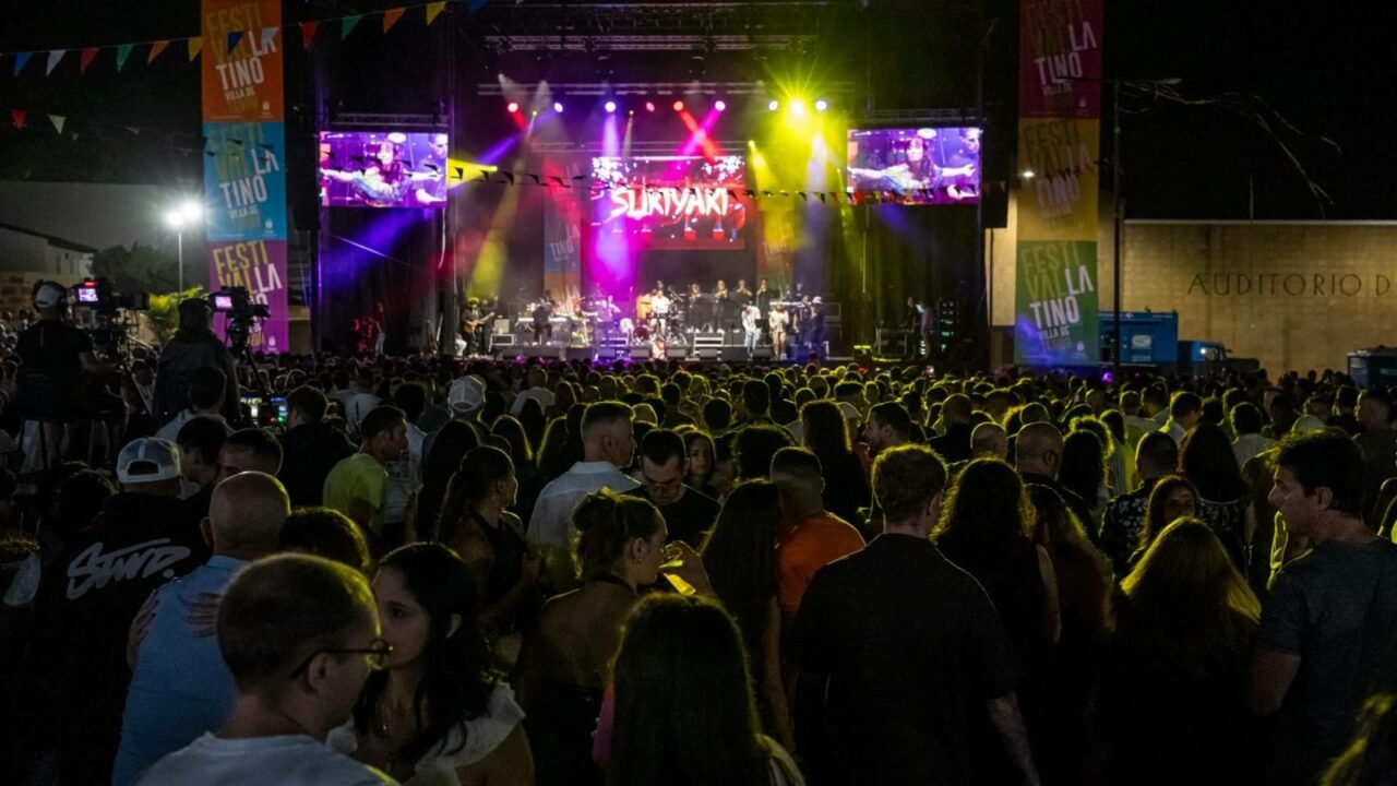 Más de 5.000 personas celebraron en Teror el 30.º aniversario de su Festival Latino