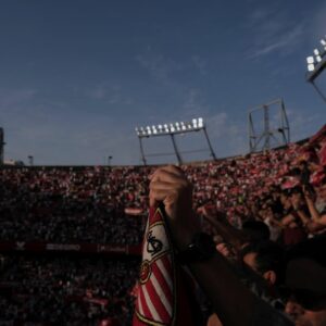 Juanlu deja el Sevilla y ficha por el Bournemouth tras 109 partidos como nervionense