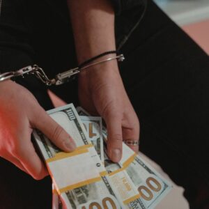 Nueve bandas de ladrones de pisos desarticuladas en Sevilla en lo que va de año