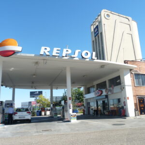 El litro de gasolina se encarece un 2,88% en una semana y roza los 1,87 euros