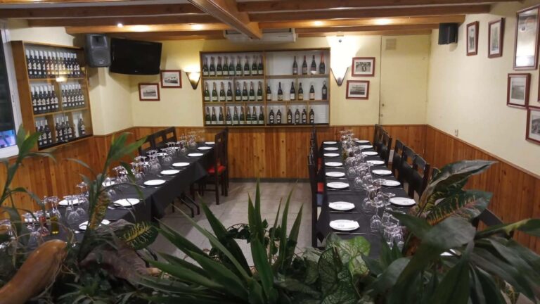 Cómo organizar una cena de empresa en Barcelona; del número de asistentes a la elección del menú