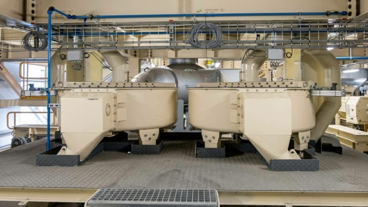 El cribado circular de alta capacidad resuelve el filtrado de finos en la industria del pienso con tecnología de CMB Barreal