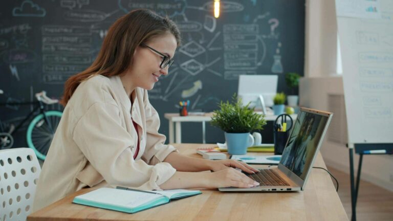 Estudiar con IA sin dejar de pensar; la propuesta de Learnis Mind