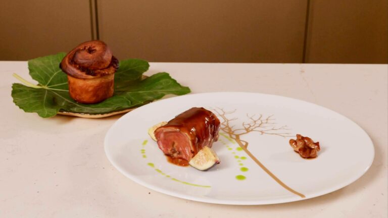 El restaurante Lienzo de Valencia presenta su menú inspirado en los movimientos artísticos modernos
