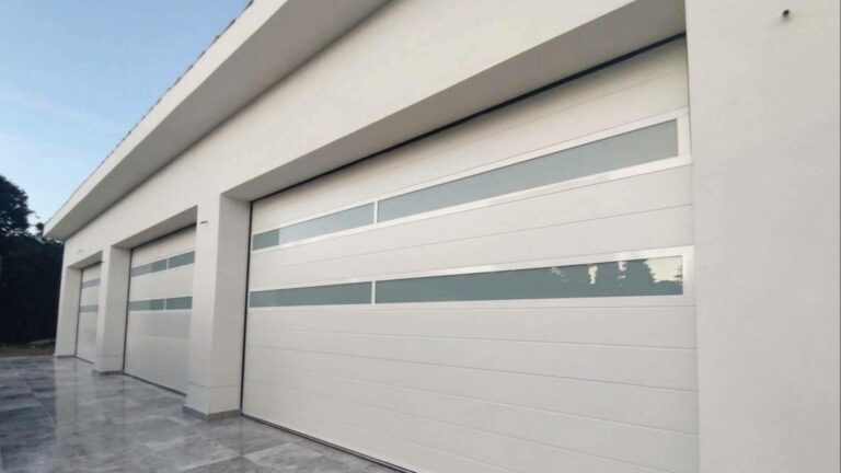 Puertas automáticas más seguras y eficientes; la apuesta de TotMàtic en Alicante